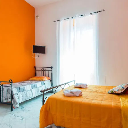 Colori E Note Oda ve Kahvaltı Napoli