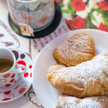 Bed & Breakfast Colori E Note 4*