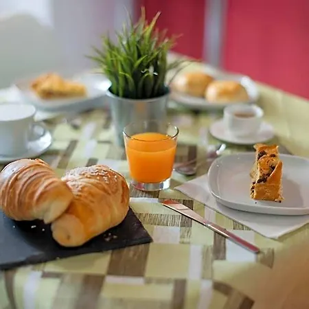 Colori E Note Bed & Breakfast 4*