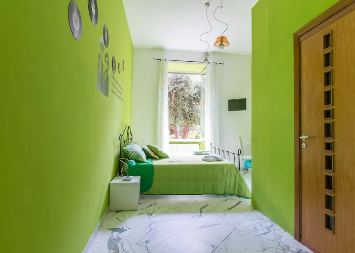 克洛里诺特住宿加早餐旅馆