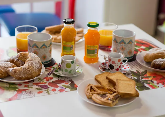 Colori E Note Alojamento de Acomodação e Pequeno-almoço Nápoles