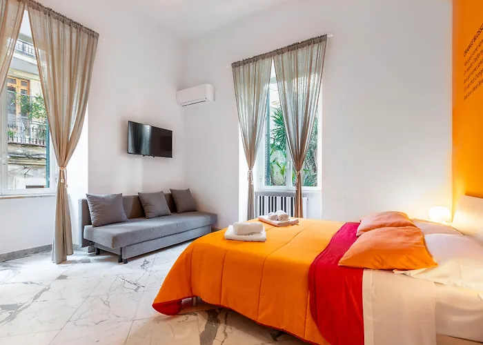 Colori E Note Alojamento de Acomodação e Pequeno-almoço Nápoles